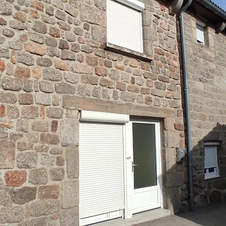 Appartement A La Campagne Venteuges Exterior photo